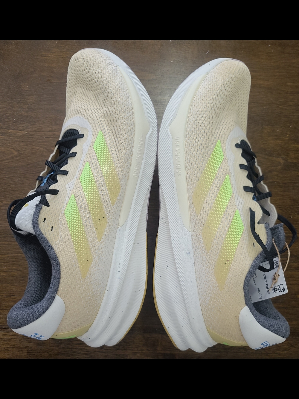 adidas Supernova Stride Move for the Planet Crystal Sand / Green Spark / Oat